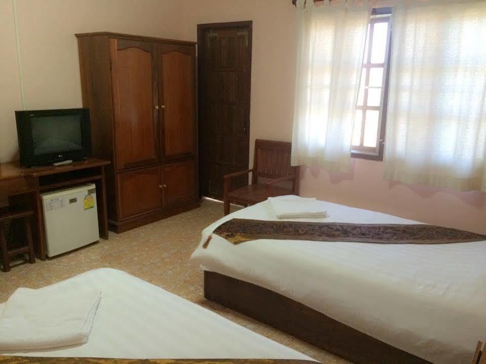 Phaythavone Hotel Pakxe Eksteriør billede